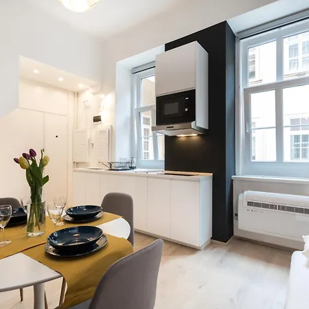 Lazar Opera House * Budapešť